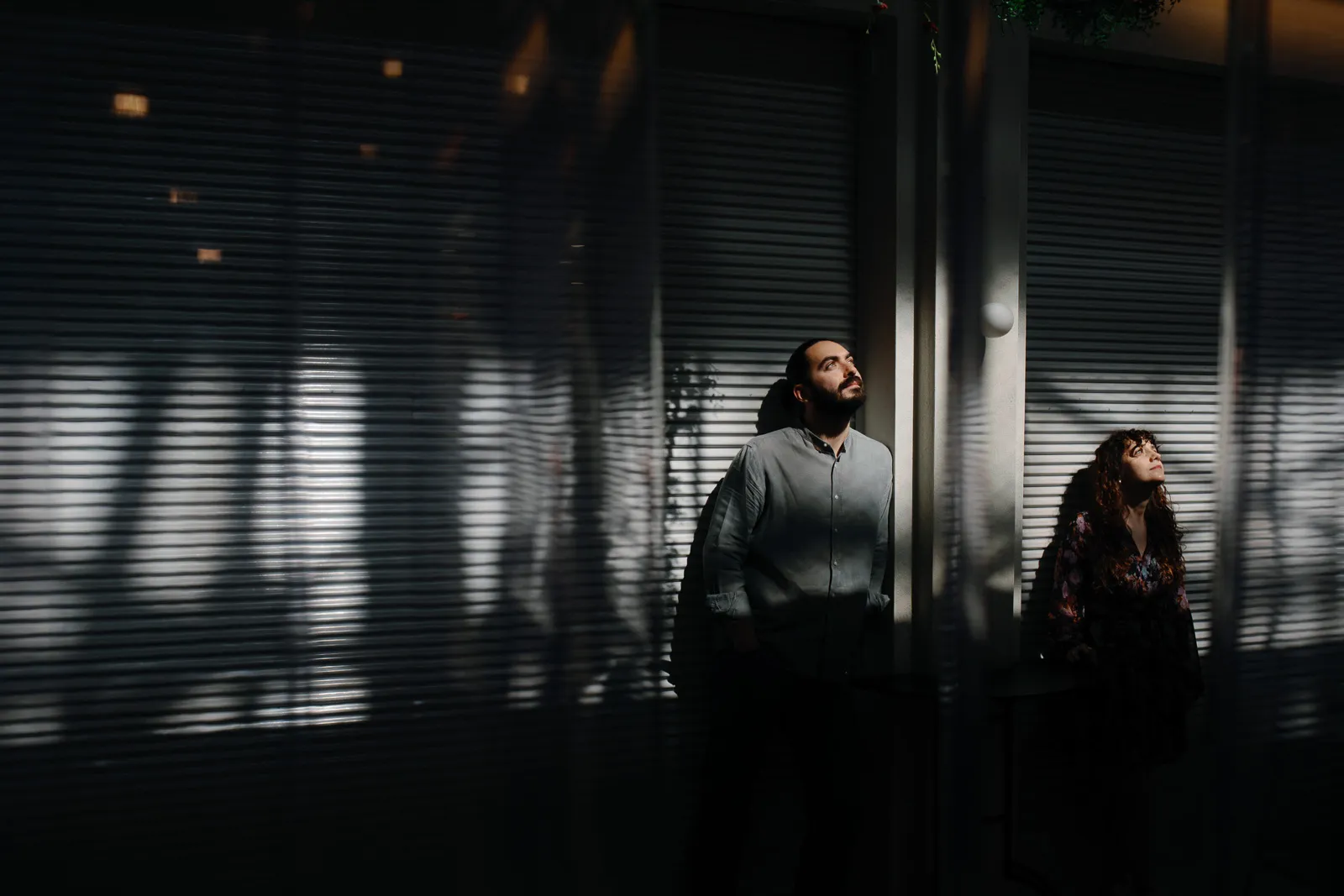 fotografisi-stin-agora-modiano