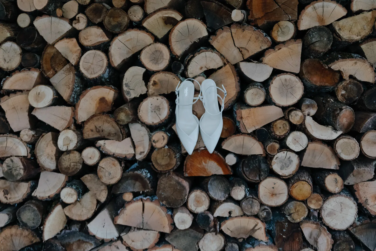 νυφικά παπούτσια